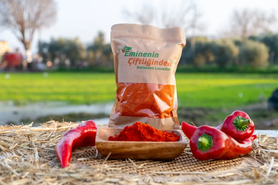 TOZ KIRMIZI BİBER 1 KG