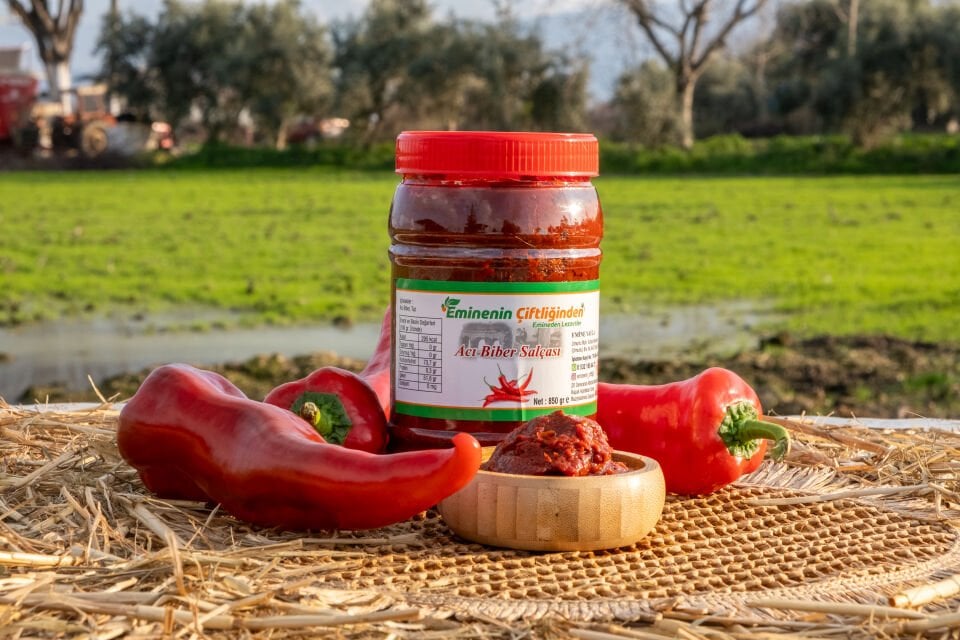ACI BİBER SALÇASI 1KG
