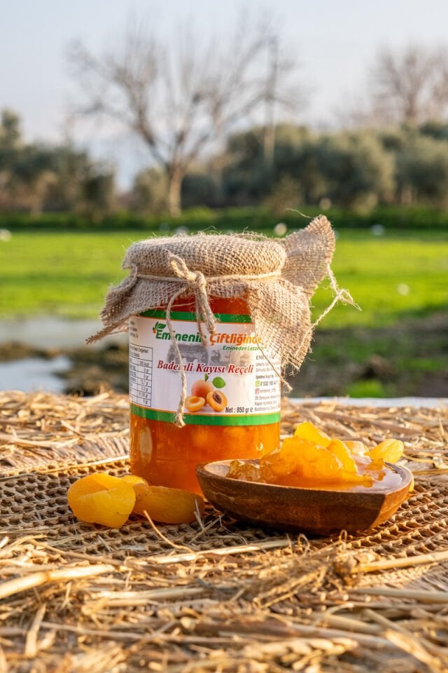 BADEMLİ KAYISI REÇELİ 850 GR