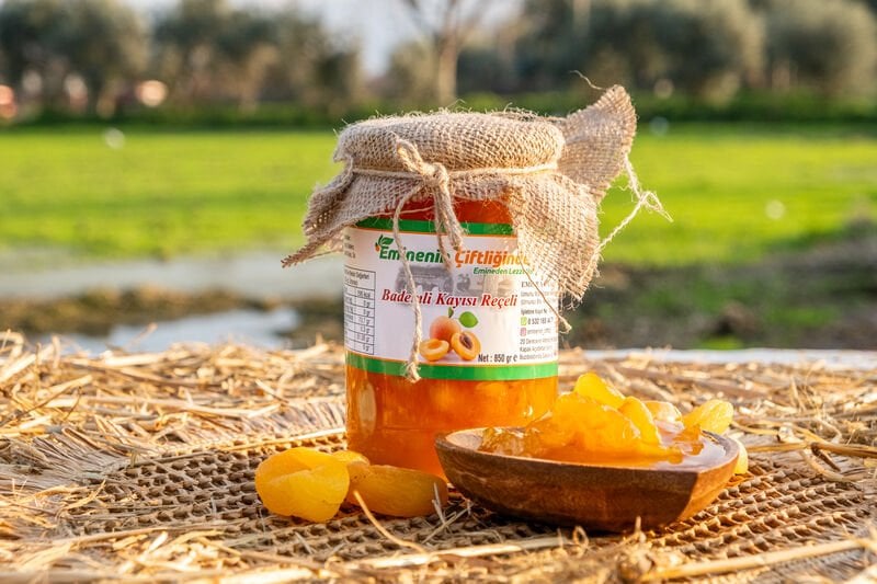 BADEMLİ KAYISI REÇELİ 850 GR